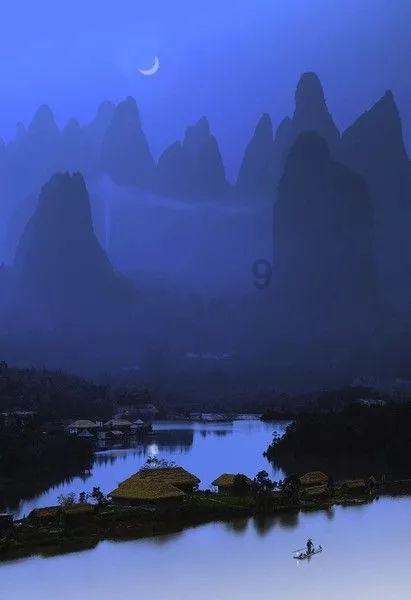 阴森的郊区