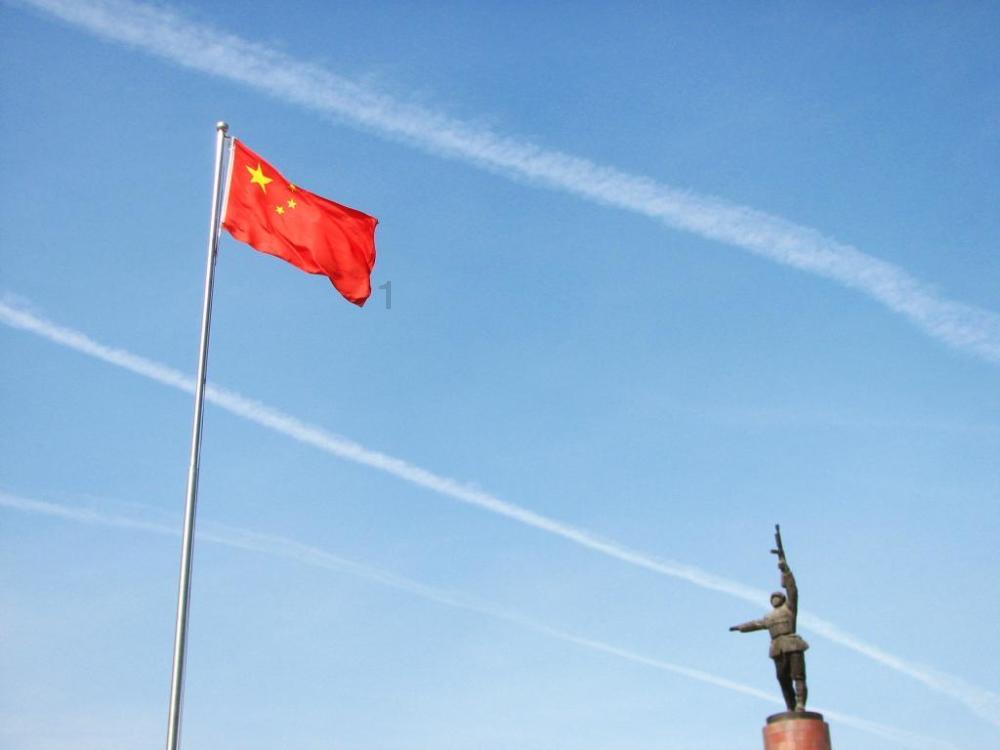 活力满满！市民游客在三亚年货节欢乐跳起“科目三”