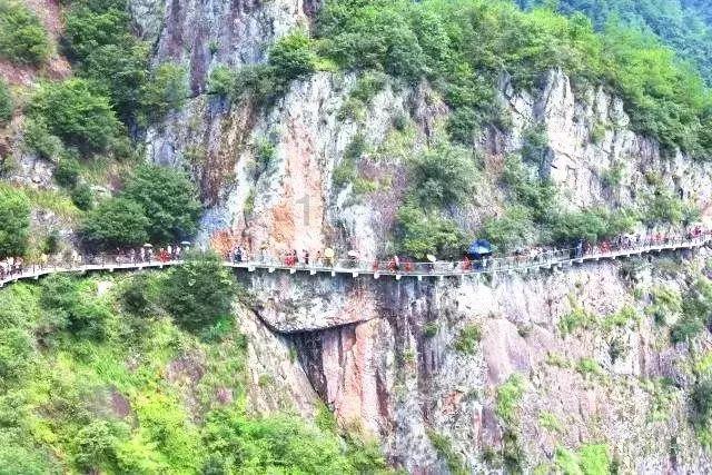 请问有谁知道这张图片出自哪里，是哪位人物？游戏画面