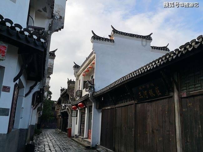 广东青少年体育冬令营网球项目开营