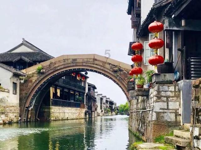 我的长相有攻击性吗??-专业问答网站